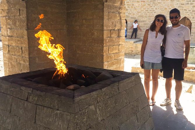Small-Group Day Trip to Gobustan, Mud Volcanoes, Ateshgah & Yanar Dagh