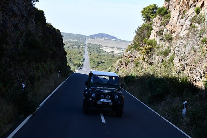 Small Group Guided Sightseeing Tour Visit to Fanal - Meeting Points