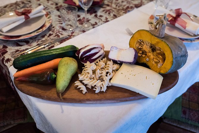 Small Group Market Tour and Cooking Class in Santa Teresa Di Gallura - Location and Overview