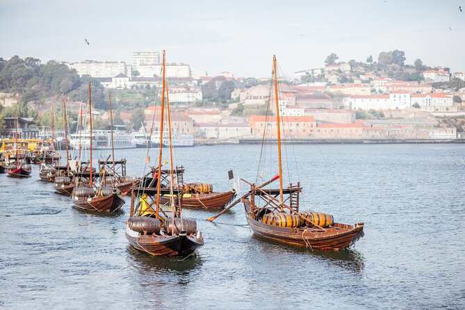Small Group Walking Tour of Porto Old Town
