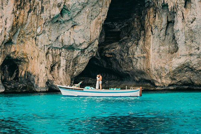Sorrento Private Photoshoot With a Professional Photographer - Photos and Customized Route