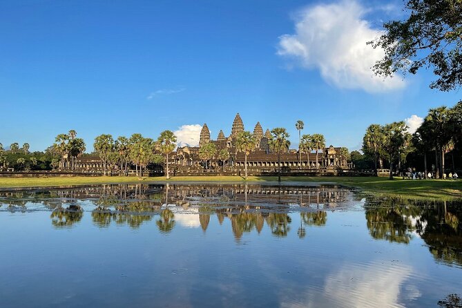 Special Angkor Wat Half Day Tour - Tour Overview