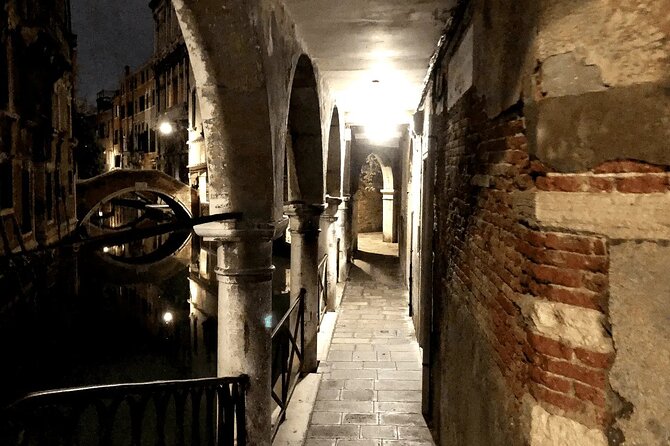 Sunset Gondola & Mysteries and Ghosts Walking Tour in Venice - Tour Highlights