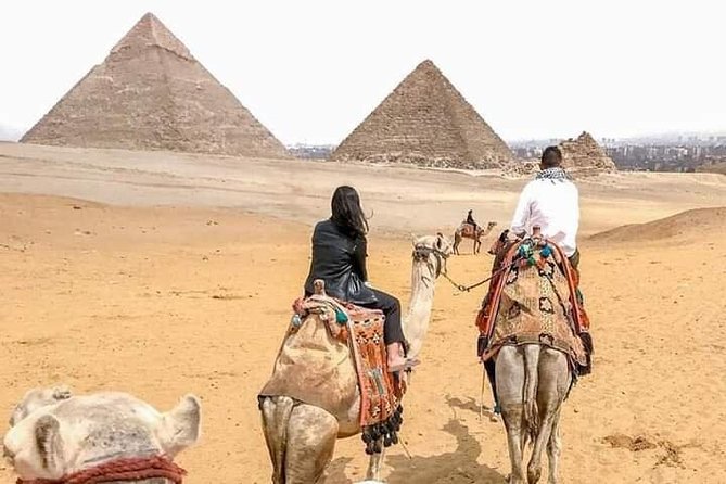 Sunset Private Tour Around The Pyramids (Includes BBQ Dinner) - Tour Highlights