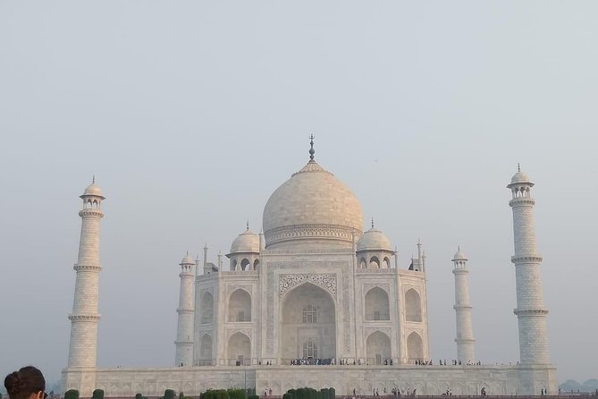 Taj Mahal Sunrise Tour From Delhi