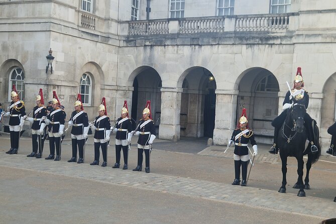Taxi Tour of London - Pickup Options