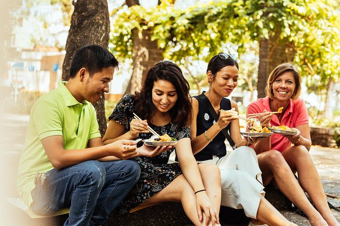 The 10 Tastings of Ho Chi Minh City With Locals: Private Street Food Tour - Tour Highlights