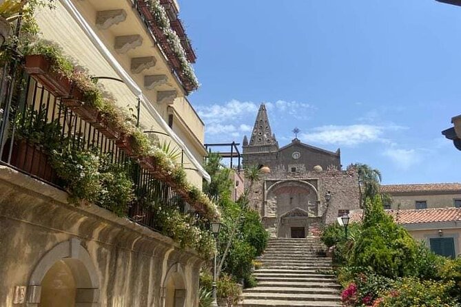 The Godfather Tour Savoca Forza Agro and Villa Corleone - Amenities Included