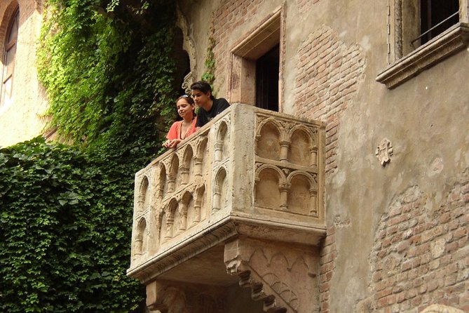 The Romantic Side of Verona (Fall in Love Again) – Private Tour With a Local