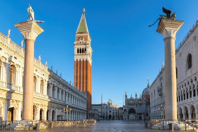 Tour of the Doges Palace, Basilica and Bridge of Sighs of Venice - Meeting Point Information