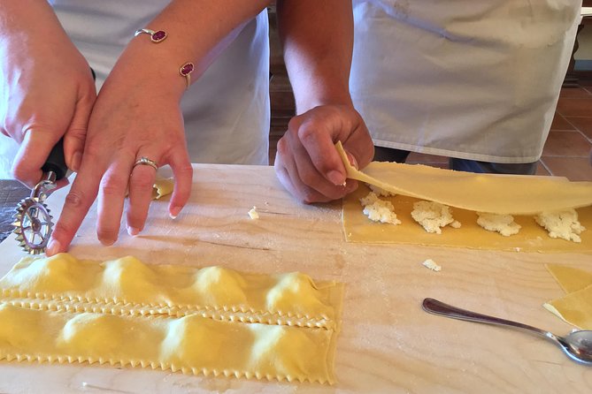 Traditional Cooking Class in San Gimignano - Meeting and Pickup