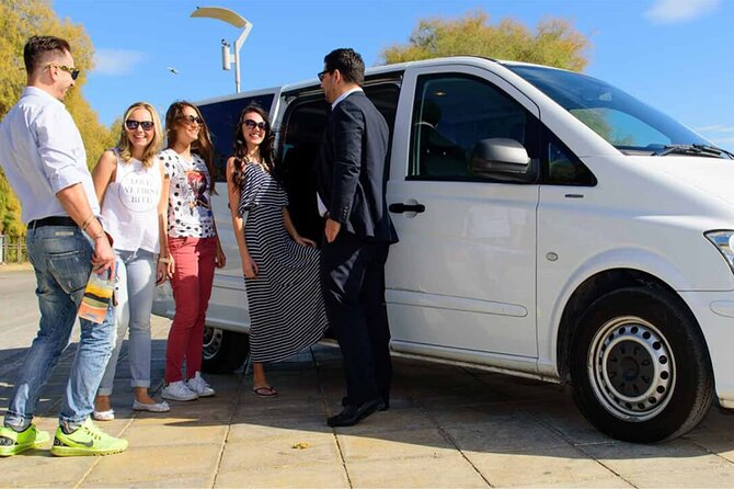 Transfer Civitavecchia Port to Fiumicino Airport With 3 Hours Rome Tour