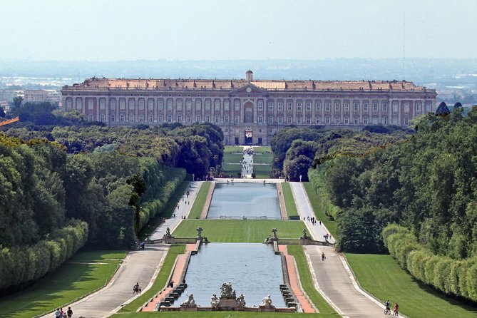 Transfer From Naples to Caserta With a Stop Royal Palace - Transfer Details