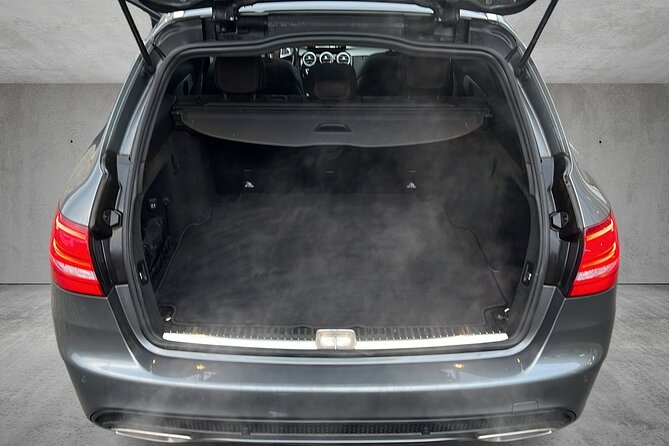 Transfer Lisbon to Albufeira - Meeting and Pickup