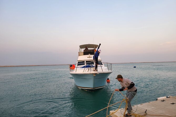 Transport to Yanbu Baridi Island