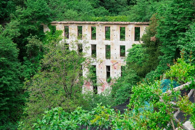 Trekking in the Valle Delle Ferriere of Amalfi - Amalfi Coast - Inclusions and Amenities