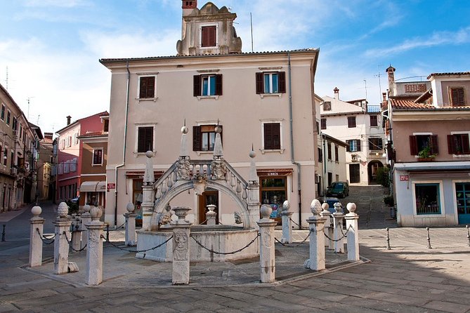 Venetian Koper & Wine Delights