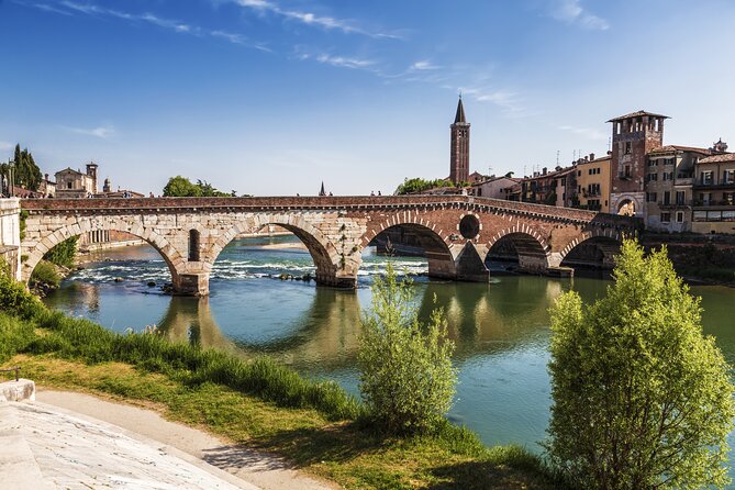 Verona City Highlights Private Guided Tour for Kids and Families - Meeting Point Details