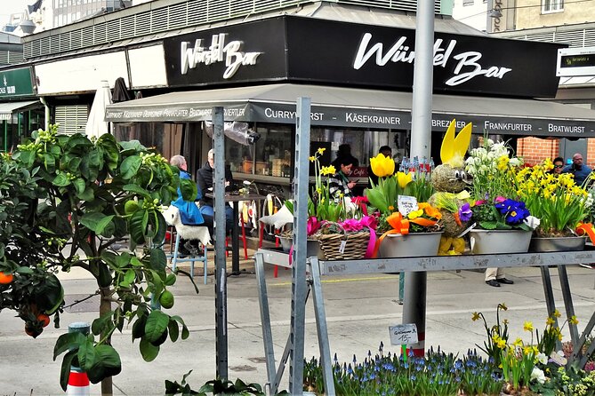 Vienna Neighborhood Private Walk Hundertwasser Zaha Hadid Ferris - Transportation Details