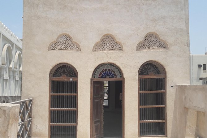 VIP Affordable Tour in Bahrain by Bahraini Tourist Guide-Best Seller - Inclusions and Services