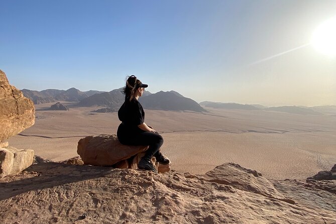 Wadi Rum Mountain Hike: Jebel Al Hash, Overlooking Saudi Arabia! + Tour & Lunch - Tour Highlights