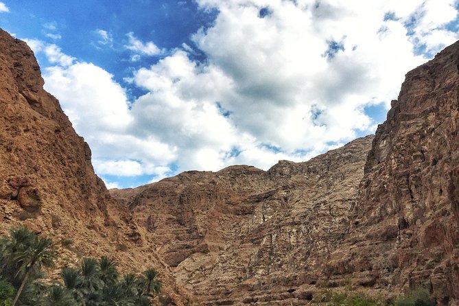 Wadi Shab and Bimmah Sinkhole Group Full Day Tour - Tour Details