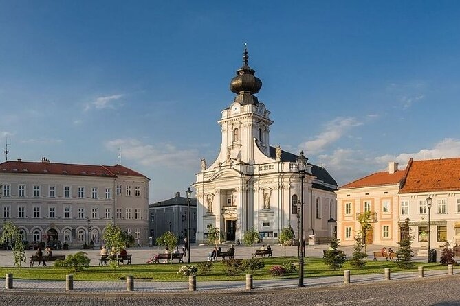 Wadowice & Kalwaria Zebrzydowska & Lanckorona Tour - Pickup Details