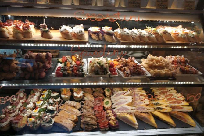 Walking Food Tour of Venice With Tastings