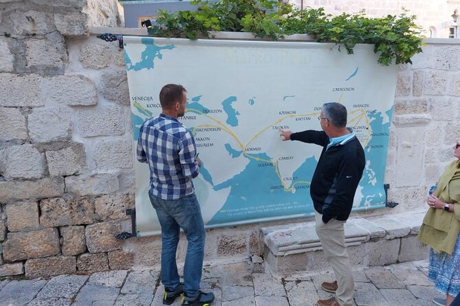 Walking Tour in Old Town Korcula 1 Hour