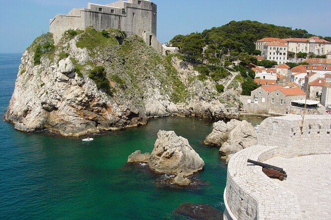 Walls of Liberty: A Self-Guided Audio Tour of Dubrovnik - Tour Features