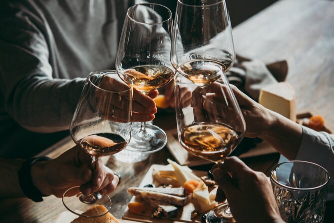 Wine Harmony: A Parisian Tasting Experience - Group Size and Accessibility