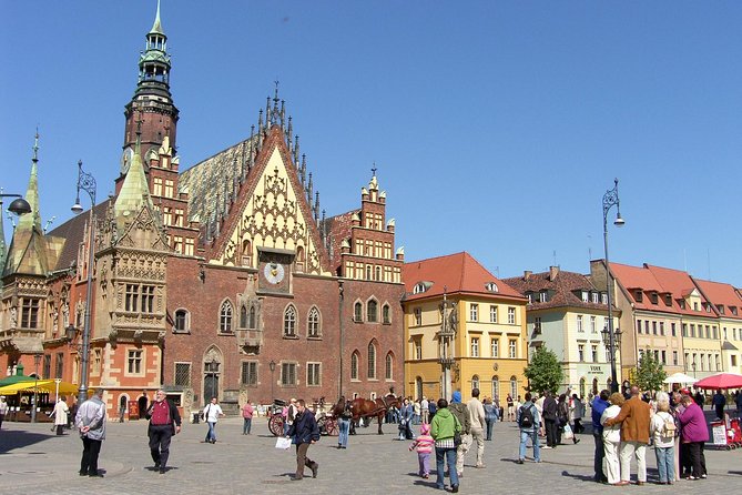 Wroclaw Private Tour CLASSIC With 2 Entries, 3 Hours - Pricing and Booking