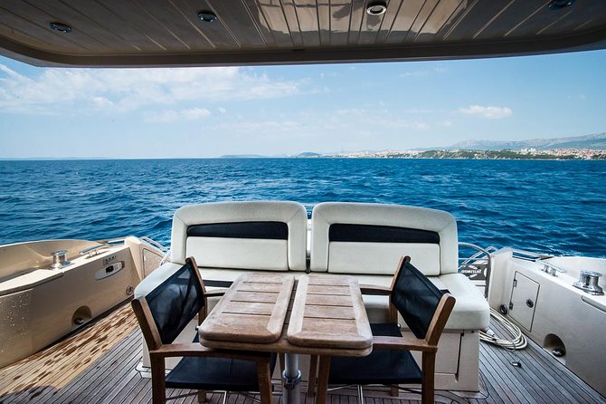 Yacht - Day Charter - Meeting and Pickup