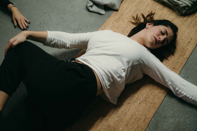 Yoga & Tea to the Sound of the Portuguese Guitar - Yoga Session Details