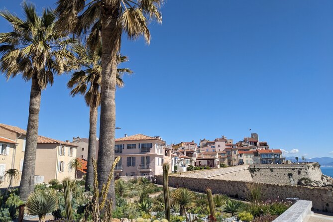 2 Hour Walking Tour in the Old Town of Antibes - Good To Know