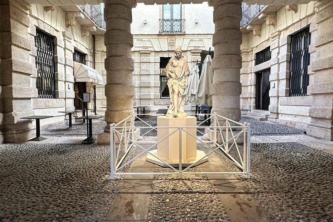 2-Hour Walking Tour of Verona and the Most Famous Places - Good To Know