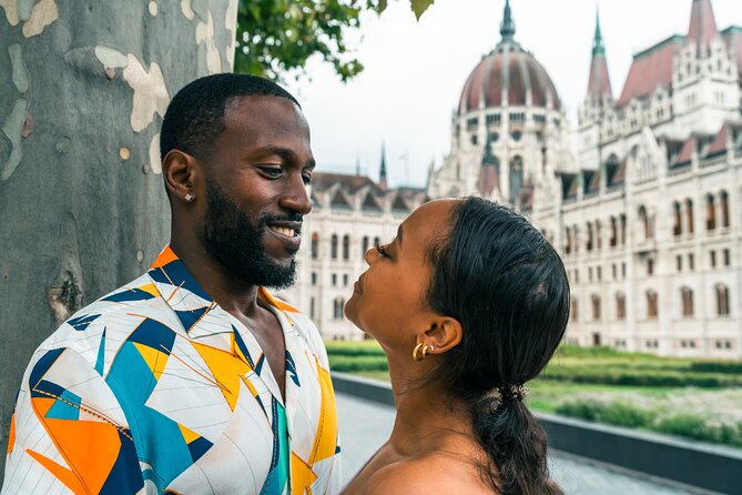 2 Hours Private Scenic Photo Tour Around Budapest - Tour Details