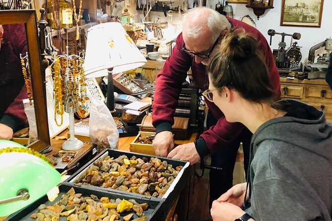 1 Hour Gdansk Amber Workshop Tour - Meeting Point and Start Time