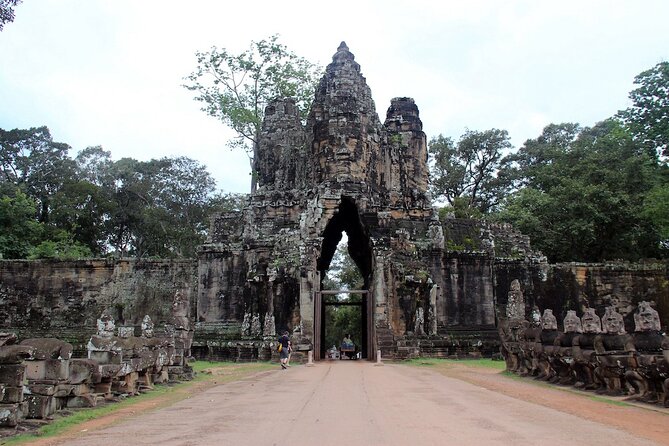 2-Day Angkor Temples Private Tours With Sunrise and Sunset - Itinerary Highlights