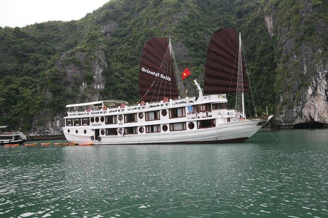 2 Days 1 Night Overnight on Cruise in Halong Bay - Tour Highlights