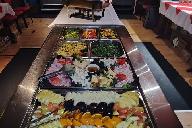 2-Hour Evening Cruise With Delicious Buffet and Live Music - Inclusions