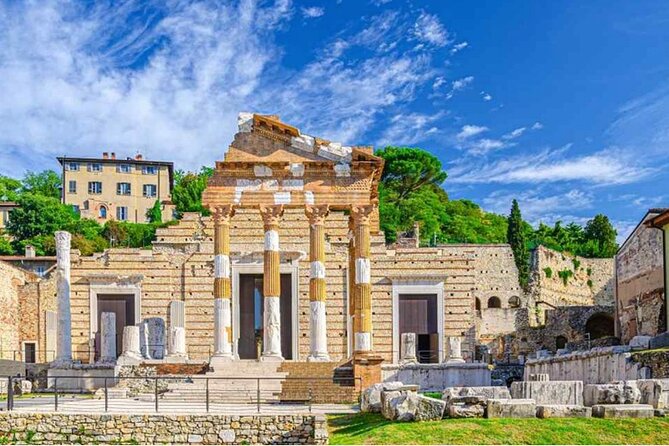 3 Hours Walking Tour With a Drink in Brescia Italy - Booking and Cancellation