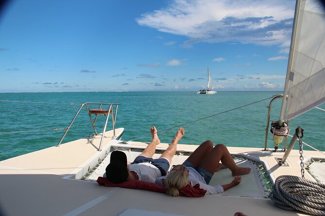 3 North Islands Catamaran Cruise With Lunch & Drinks on Island. - Meeting Point and Timing