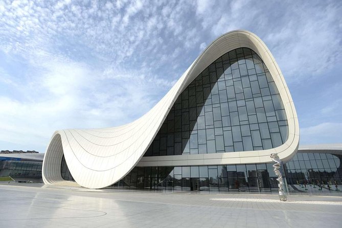4 Days Tour: Airport Pickup + Old City + Night Tour + Day Trip Baku + Gabala - Exploring Old City and Night Tour