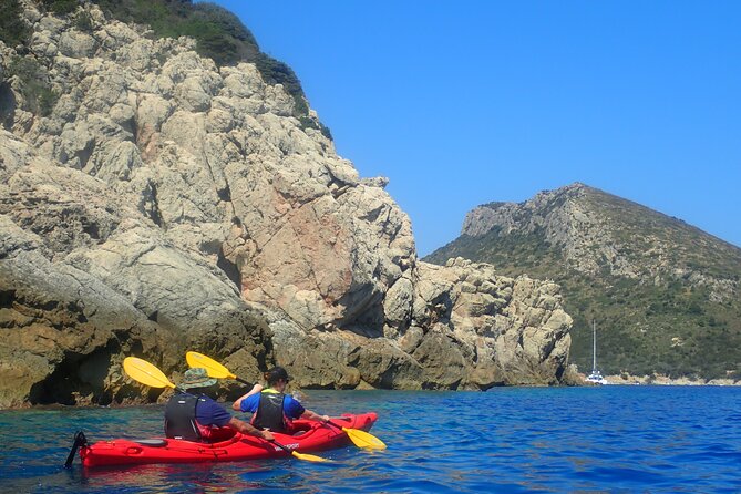 4-Hour Kayak Tour at Capo Figari (Golfo Aranci) - Tour Inclusions