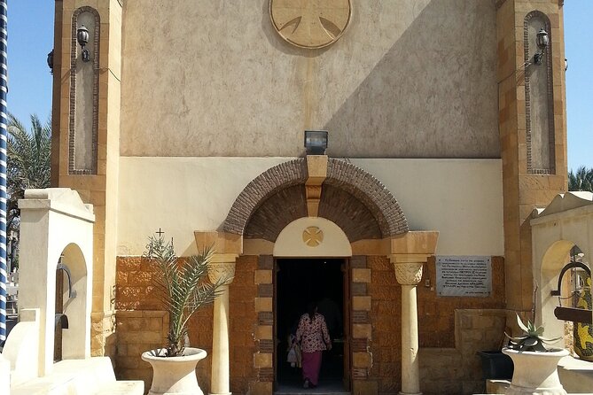 4 Hours Private Tour to Old Cairo and Khan El Khalili Bazaar - Tour Duration and Pickup Services