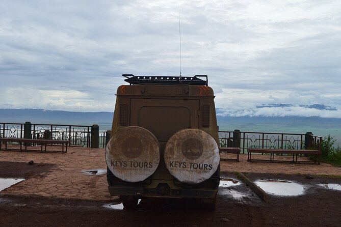 6 Days Safari : Manyara, Ngorongoro, Serengeti & Tarangire National Park - Ngorongoro Crater Experience
