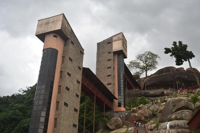 Adventure to Olumo Rock - Meeting and Pickup