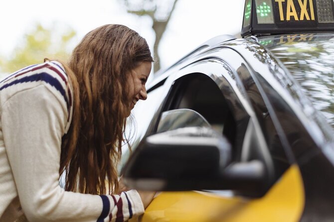 Barcelona Airport Private Arrival Transfers - Directions