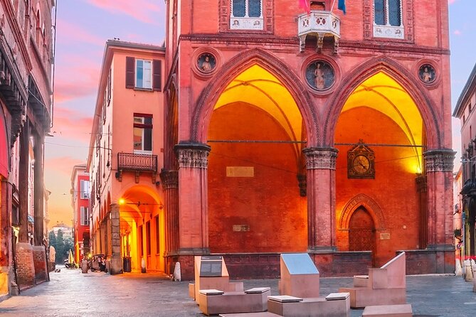 Bologna: a Self-Guided Audio Tour From Porta Galliera to Le Tre Frecce - Tour Features
